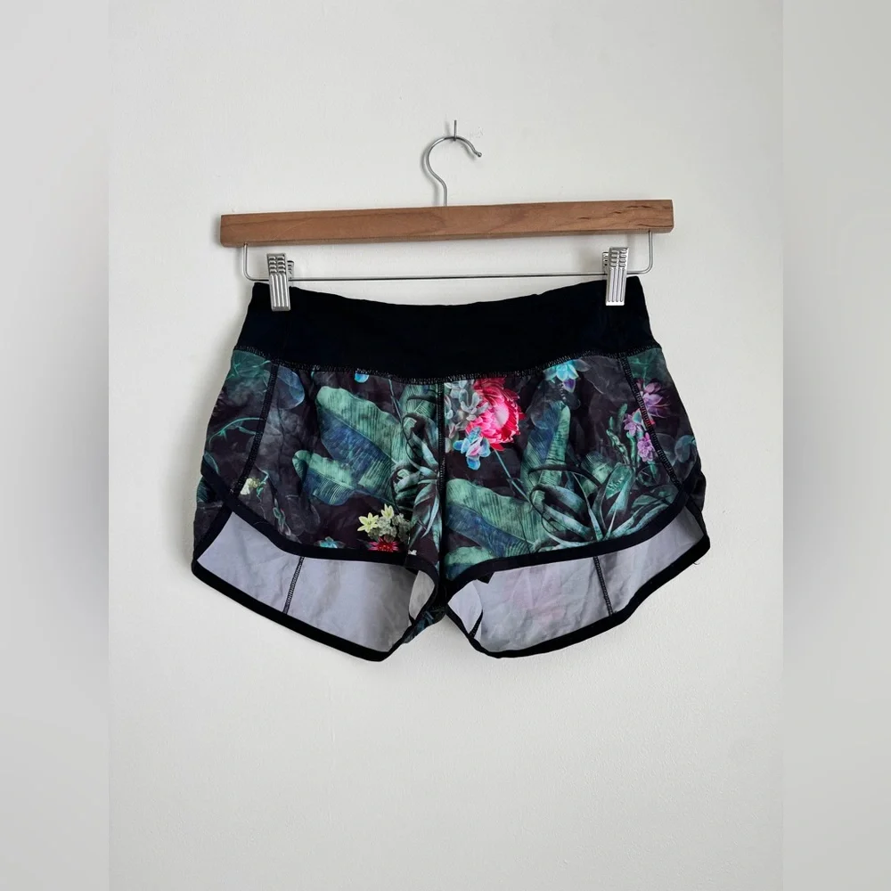 Lululemon Activewear Set - Floral Sports Bra & Shorts - Picture 2 of 10